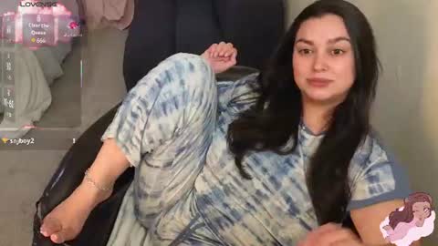 Tia online show from July 22, 3:29 am