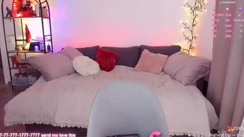 HoneyCarrol online show from January 10, 6:01 pm