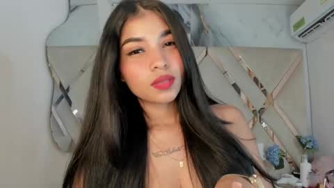 honeyht online show from June 2, 1:56 pm