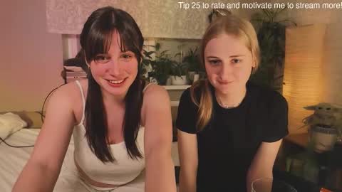 honeymoon_xoxo online show from February 7, 10:24 pm