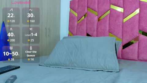 Valentina  online show from October 27, 6:35 pm