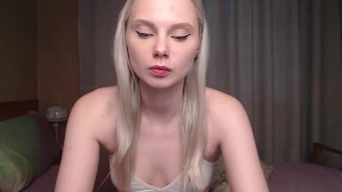 Nikki online show from October 4, 12:11 pm