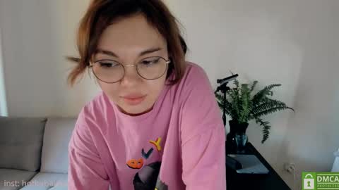   online show from March 7, 8:13 am