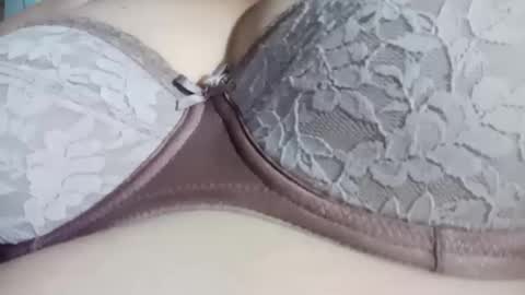 hot_boobs21 online show from September 10, 9:15 pm