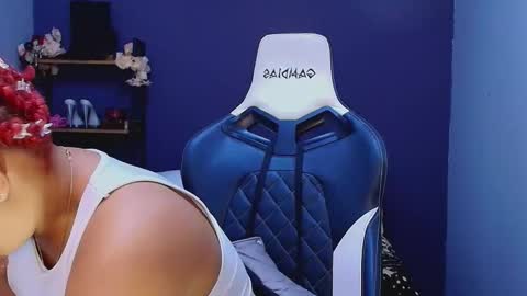 hot chocolate 4u online show from March 12, 12:26 pm