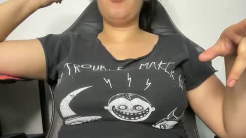 QT-pie online show from May 9, 4:58 am