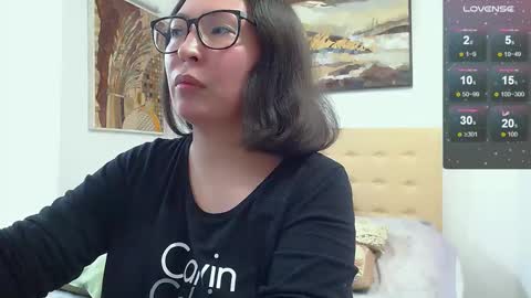 Halle online show from February 8, 8:56 pm