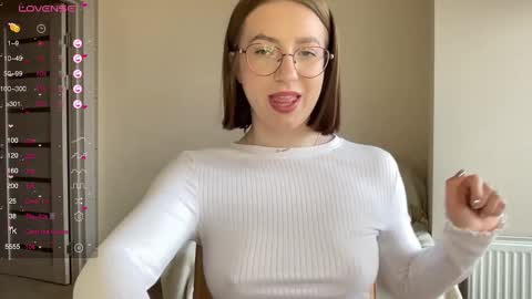 Lina online show from January 21, 10:41 am