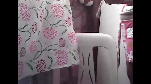 hot_quin11 online show from April 16, 2:12 am