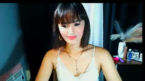 hot_xirene online show from June 22, 12:48 am