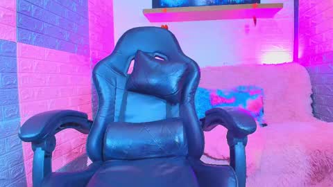 Hotcakes online show from April 15, 3:29 am