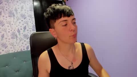 hannah online show from October 4, 3:12 am