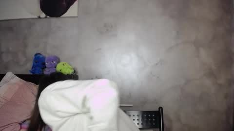 Lia   online show from January 10, 2:55 pm