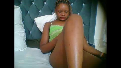 LOYCE online show from January 6, 10:46 pm