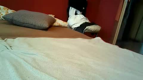 Makenzie online show from November 13, 8:13 am