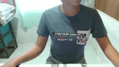 hotmeljean2002 online show from February 21, 7:31 am