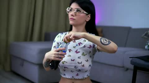 Molly online show from June 5, 2:48 am