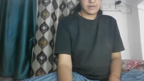 lola online show from October 15, 4:31 pm