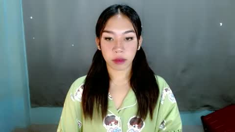 jelaigrande  online show from February 17, 1:04 am