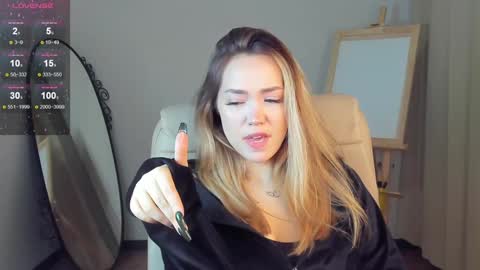 hello Im Eva online show from January 17, 8:24 am