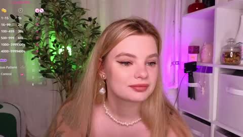 Jane  online show from March 8, 4:05 pm