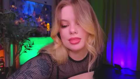 Jane  online show from October 23, 3:51 pm