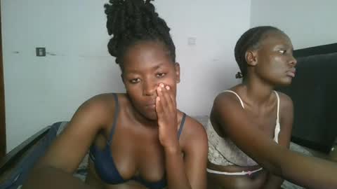 hottie_mistie online show from June 27, 12:22 pm