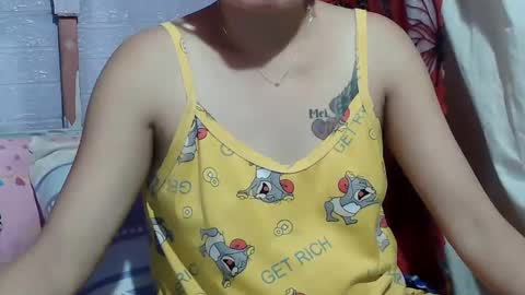 hottpinayz online show from January 4, 12:49 pm