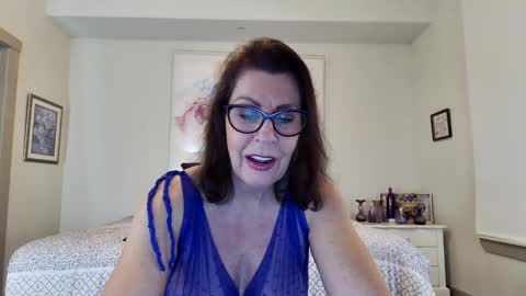 Maggie online show from January 21, 12:46 am