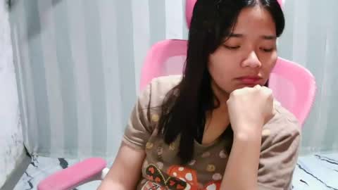 hottypinay300716 online show from July 16, 2:05 am