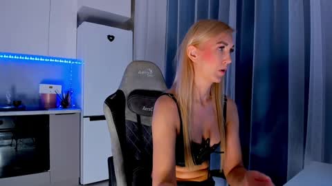 Susan online show from February 2, 5:59 pm