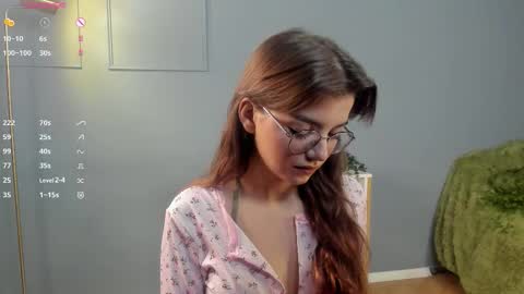 Diane online show from September 25, 7:12 pm