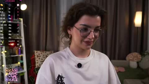 Diane online show from April 15, 7:25 pm