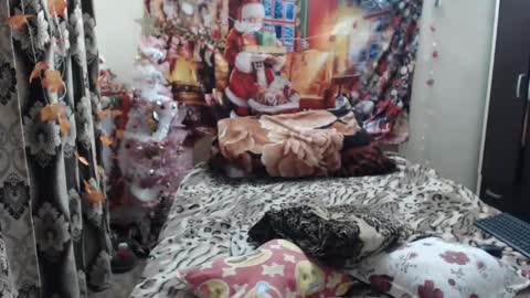 hugeassdevil online show from January 23, 5:42 pm