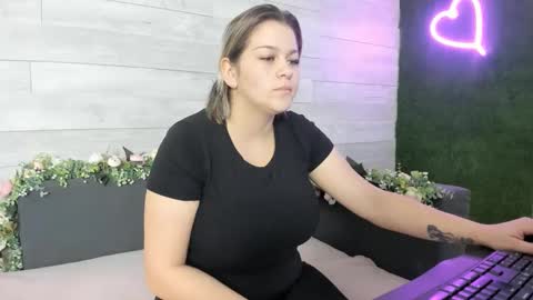 Erin online show from January 27, 4:20 am