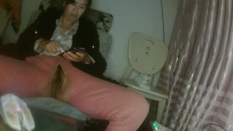 hujiajia520321431 online show from February 16, 9:25 pm