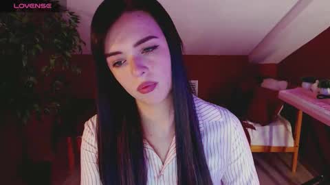 Julia online show from September 19, 9:03 pm