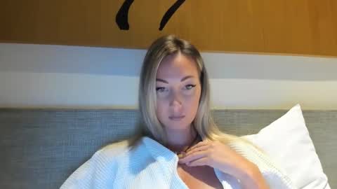 Blake online show from February 12, 11:20 pm