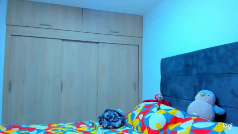 iam_your_fantasy online show from April 6, 11:39 pm