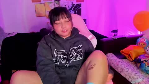 Zoe 3 online show from March 22, 2:06 am