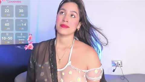 Lara online show from October 22, 10:48 pm