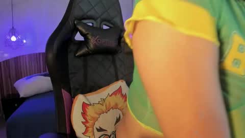 Nayuta online show from March 14, 2:23 am