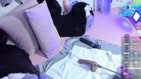 Steph - Online Again  - 4 DECEMBER online show from October 1, 5:34 am