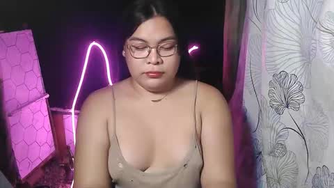 iana online show from February 6, 3:04 pm