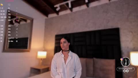 I A R A   online show from October 28, 1:06 pm