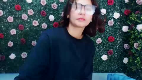 ice_199 online show from October 22, 1:32 am