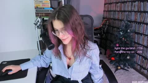 Julia online show from December 30, 6:05 pm