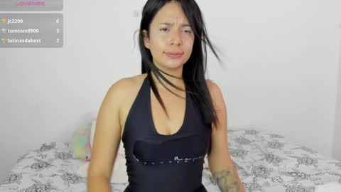 Idara Zanin online show from January 11, 9:25 pm