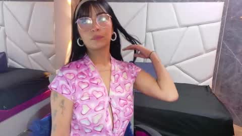 Tifanny online show from January 7, 11:35 am