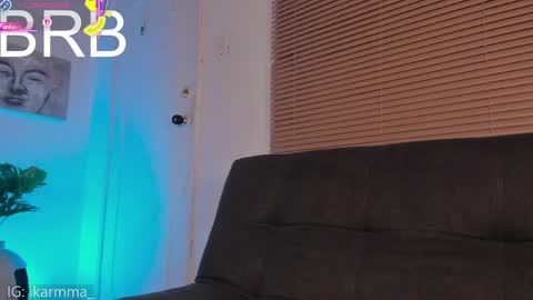 Lua     online show from May 15, 11:07 pm